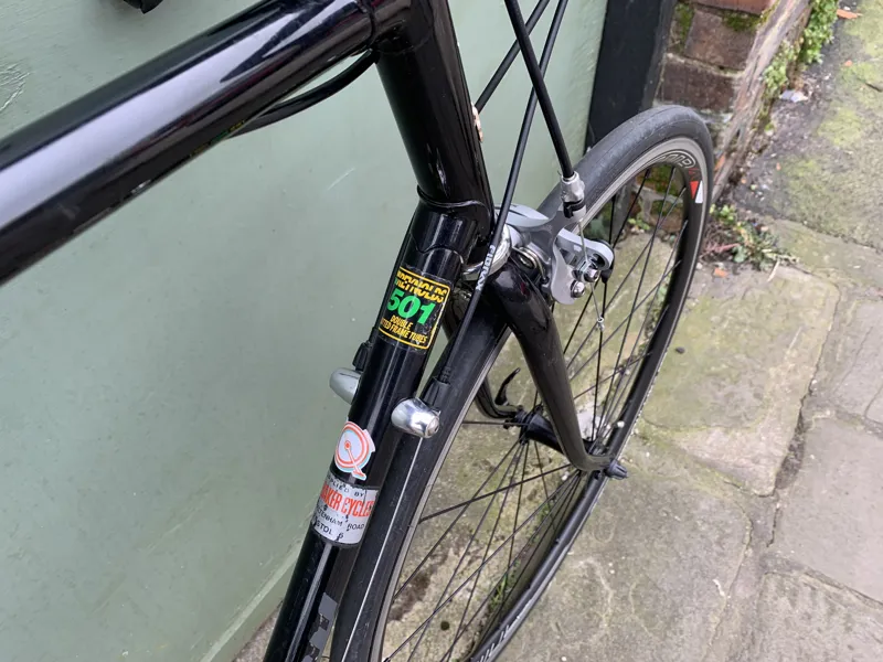 Raleigh Retro Road Bike Black Shimano Sora 58cm-2