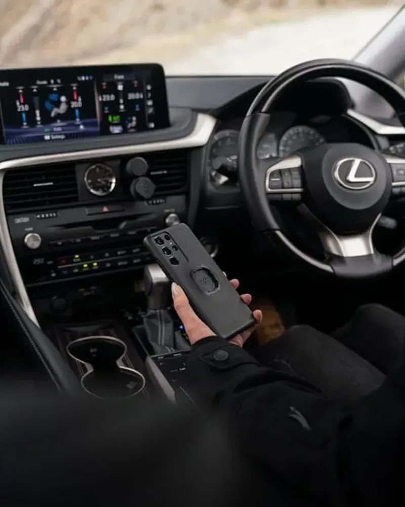 Quad Lock Car Vent Mount in Black-2