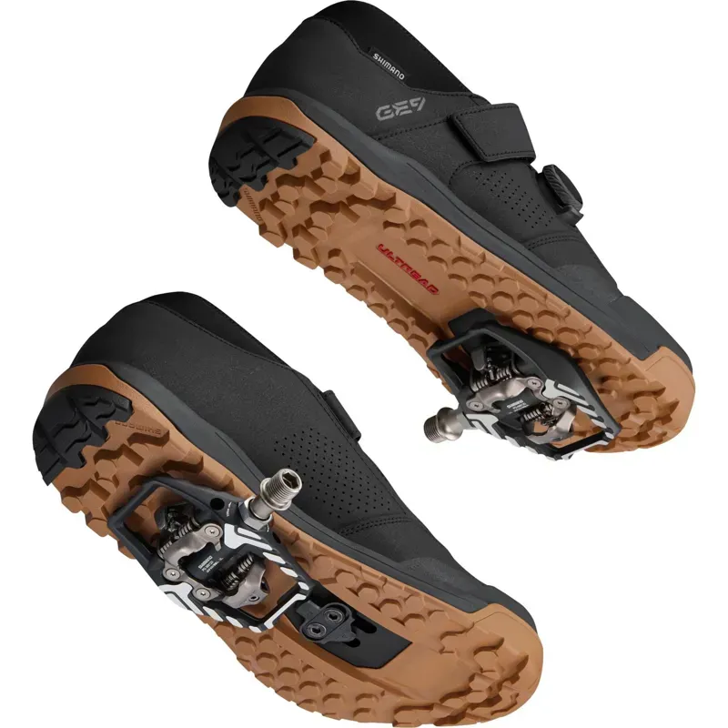 Shimano Clothing GE900 Hot Seat Shoes in Black-6
