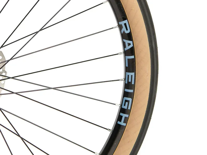 Raleigh Strada City Black/Blue 20 Large Crossbar-1